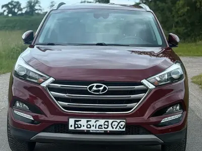 Gebraucht Hyundai Tucson Edition 132 PS (97 kW) 2016 Braun SUV