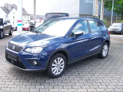Gebraucht Seat Arona Style 116 PS (85 kW) 2018 Blau SUV