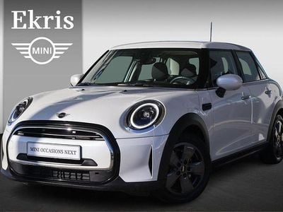 Gebraucht Mini Cooper Classic 136 PS (100 kW) 2024 Weiß Kleinwagen