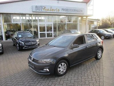 Usata VW Polo Trendline 75 CV (55 kW) 2018 Grigio Utilitaria