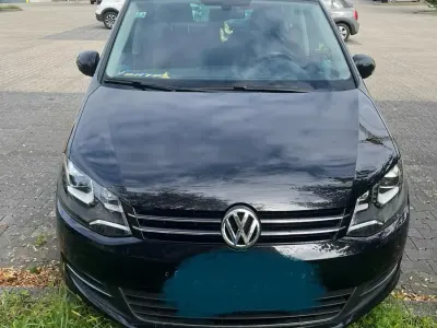 Gebraucht VW Sharan 140 PS (102 kW) 2011 Schwarz Van / Kleinbus