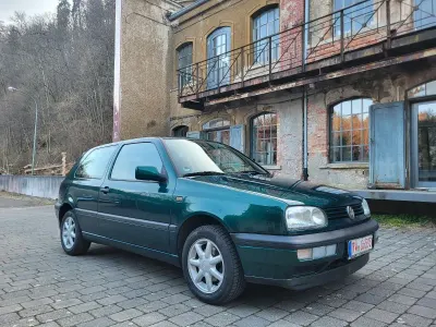 Brugt VW Golf III 75 HK (55 kW) 1995 Grøn Sedan