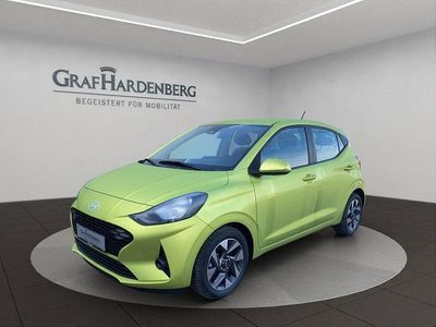 Neu Hyundai i10 Trend 63 PS (46 kW) 2025 Grün Kleinwagen