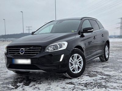 Gebraucht Volvo XC60 Momentum 190 PS (139 kW) 2015 Schwarz SUV