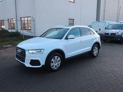 Weiß Gebraucht 2017 Audi Q3 Comfort SUV | 13.900 € (Guter Preis)