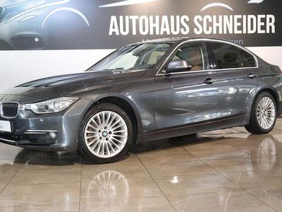 Grau Gebraucht 2012 BMW 320 Luxury Line Limousine | 14.999 € (Teuer)