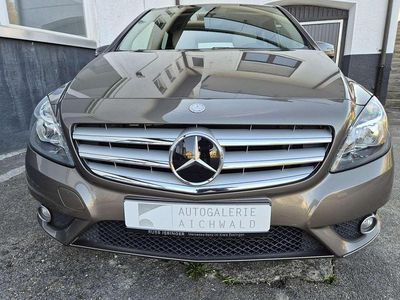 Gebraucht Mercedes B180 122 PS (89 kW) 2012 Grau Van / Kleinbus