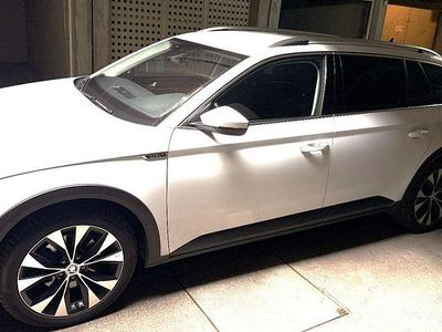 Gebraucht Skoda Superb 190 PS (139 kW) 2019 Weiß Kombi