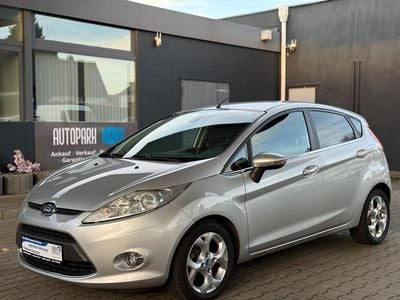 Silber Gebraucht 2009 Ford Fiesta Titanium Limousine | 4.980 € (Fairer Preis)