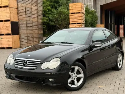 Gebraucht Mercedes C180 2007 Schwarz Kleinwagen