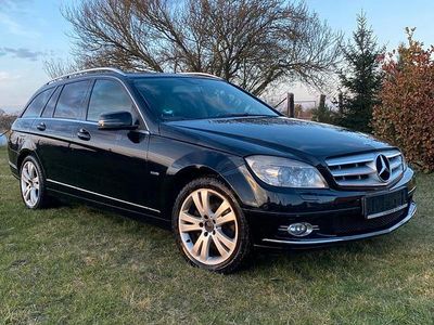Gebraucht Mercedes C200 136 PS (100 kW) 2010 Schwarz Kombi
