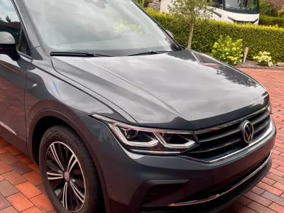 Gebraucht VW Tiguan United 150 PS (110 kW) 2020 Grau SUV