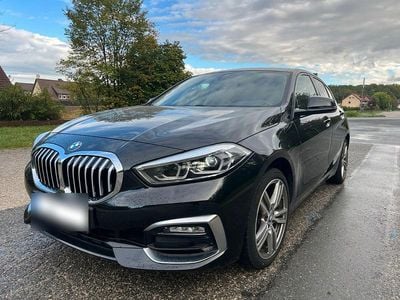 Usata BMW 118 Luxury Line 150 CV (110 kW) 2021 Nero Utilitaria