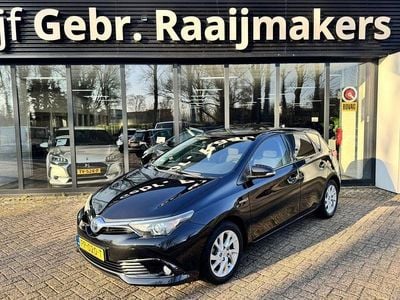 Gebraucht Toyota Auris Hybrid 136 PS (100 kW) 2017 Schwarz Limousine