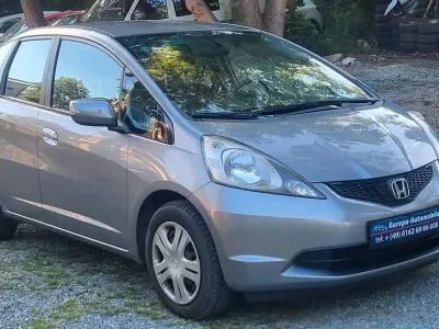 Gebraucht Honda Jazz Comfort 99 PS (72 kW) 2009 Grau Kleinwagen