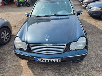 Mercedes C320