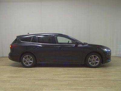 Gebraucht Ford Focus Titanium X 116 PS (85 kW) 2024 Obsidian schwarz metallic Kombi