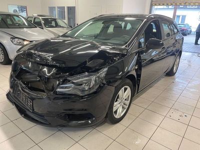 gebraucht Opel Astra Sports Tourer Edition 45.000 KM