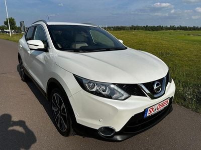 Gebraucht Nissan Qashqai Tekna 116 PS (85 kW) 2017 Weiß SUV
