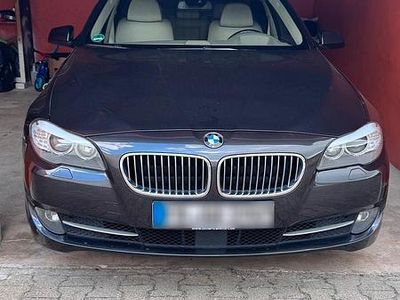 Usata BMW 530 258 CV (189 kW) 2011 Grigio Berlina