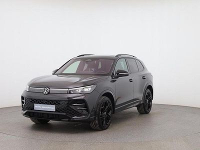 Gebraucht VW Tiguan R-line 193 PS (141 kW) 2024 Grau SUV