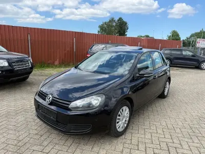 Gebraucht VW Golf VI Trendline 80 PS (58 kW) 2009 Schwarz Kleinwagen