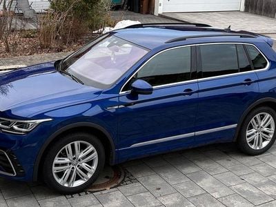Usata VW Tiguan R-line 150 CV (110 kW) 2022 Blu SUV