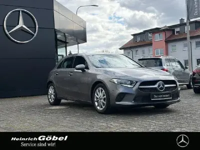 Gebraucht Mercedes A180 116 PS (85 kW) 2021