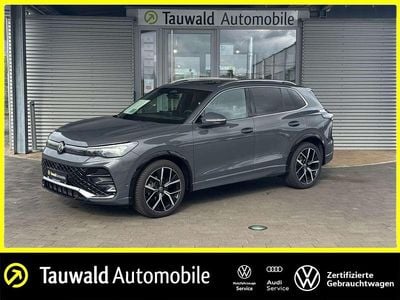 Grau Gebraucht 2024 VW Tiguan R-line SUV | 41.730 € (Etwas zu teuer)