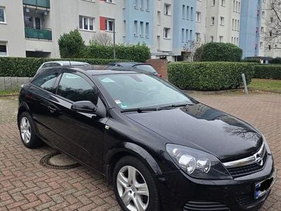 Schwarz Gebraucht 2009 Opel Astra Cabriolet Edition Cabrio | 3.650 € (Fairer Preis)