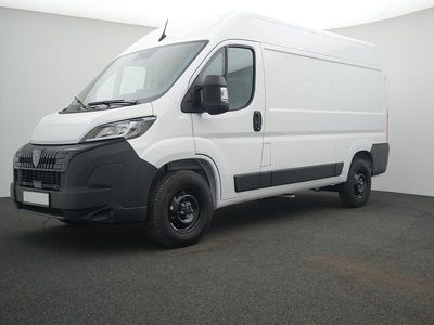 Gebraucht Peugeot Boxer 140 PS (102 kW) 2025 Kaolinweiß Van