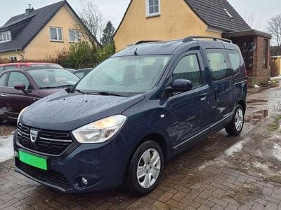 Gebraucht Dacia Dokker Lauréate 116 PS (85 kW) 2017 Blau Van / Kleinbus