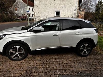 Gebraucht Peugeot 3008 Allure 136 PS (100 kW) 2024 Weiß SUV