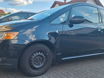 Gebraucht Mitsubishi Colt Motion 95 PS (69 kW) 2010 Schwarz Kleinwagen