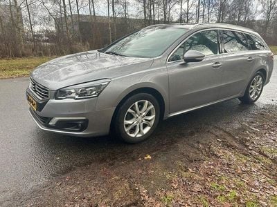 Gebraucht Peugeot 508 SW Allure 150 PS (110 kW) 2016 Grau Kombi