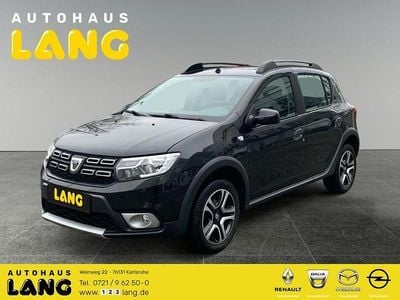 Pellmuttschwarz Gebraucht 2021 Dacia Sandero Celebration | 13.290 € (Guter Preis)