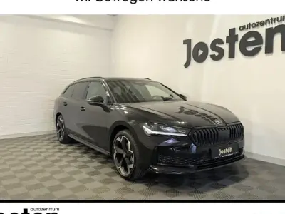 Neu Skoda Superb SportLine 150 PS (110 kW) 2026 Schwarz Kombi