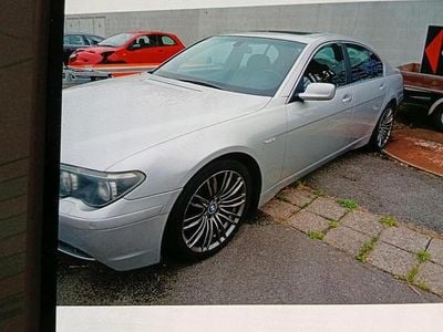 BMW 735