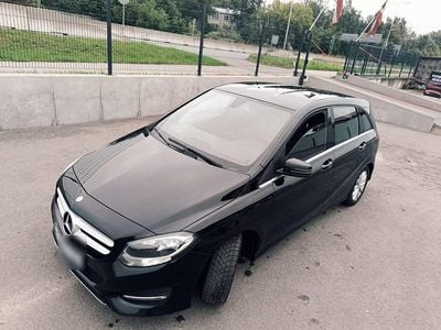 Mercedes B180