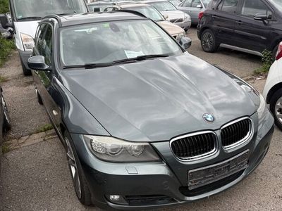 Gebraucht BMW 320 Sport Line 184 PS (135 kW) 2011 Tasman metallic Kombi