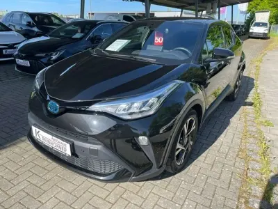 Gebraucht Toyota C-HR Team 184 PS (135 kW) 2022 Mysticschwarz mica met. SUV