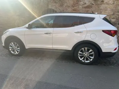 Gebraucht Hyundai Santa Fe Style 200 PS (147 kW) 2016 Weiß SUV