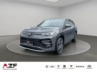 Gebraucht VW Tayron R-line 193 PS (141 kW) 2026 Grau SUV