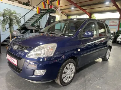 Gebraucht Hyundai Matrix 103 PS (75 kW) 2009 Blau Van / Kleinbus