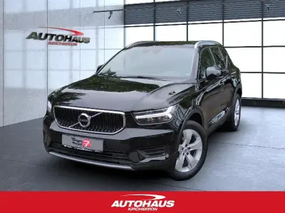 Gebraucht Volvo XC40 Momentum 163 PS (119 kW) 2022 Schwarz SUV
