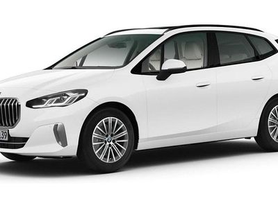 Gebraucht 2025 BMW 220 Active Tourer Van / Kleinbus | 54.700 €