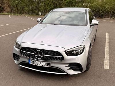 Usata Mercedes E200 AMG line 160 CV (117 kW) 2020 Argento Berlina