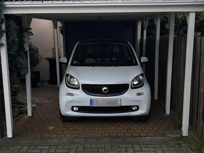 Gebraucht Smart ForTwo Coupé 72 PS (52 kW) 2016 Weiß Coupé