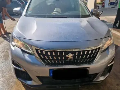 Gebraucht Peugeot 3008 131 PS (96 kW) 2018 Grau SUV