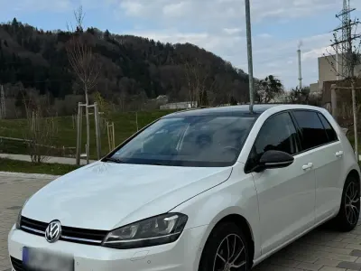 Gebraucht VW Golf VII 140 PS (102 kW) 2013 Weiß Limousine